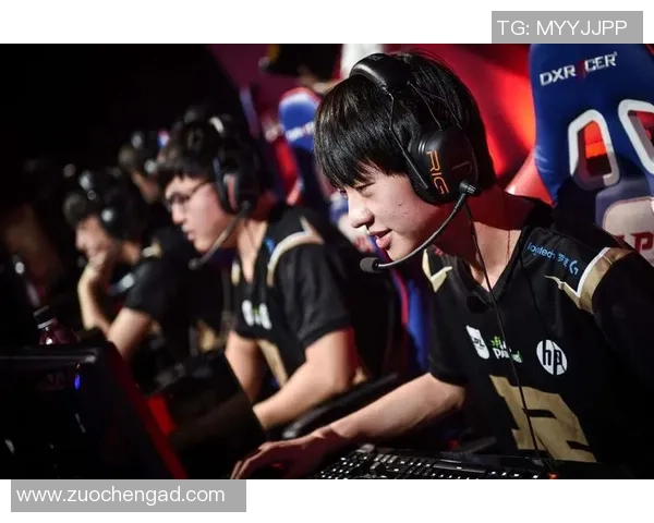 RNG战队蜕变之旅揭秘：从传统强队到全新竞技风格的探索与挑战