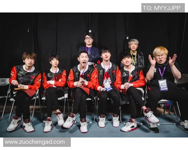 WE战队以89分领跑世界冠军杯积分榜展现强大实力